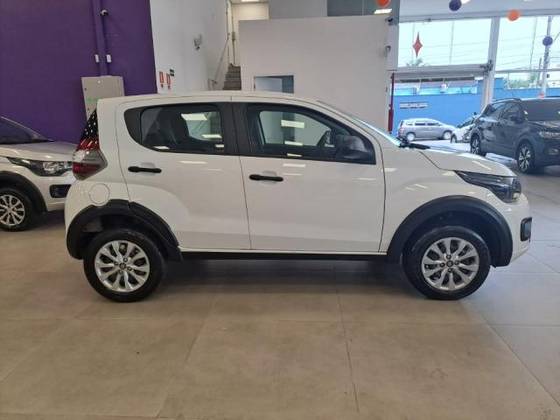 FIAT MOBI 1.0 EVO FLEX LIKE. MANUAL FIAT MOBI 1.0 EVO FLEX LIKE. MANUAL